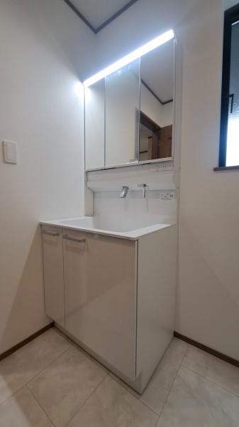 �_�ސ쌧���s���擡��4���ڂ̐V�z��ˌ��Ă̐��ʑ�E���ʏ�