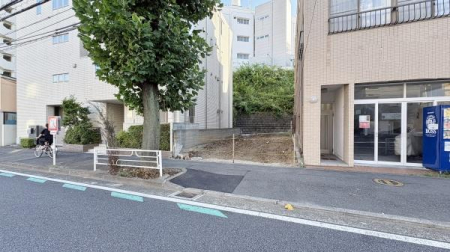 �_�ސ쌧���l�s�_�ސ��Z�p��2���ڂ̓y�n�̑O�ʓ��H�܂ތ��n�ʐ^