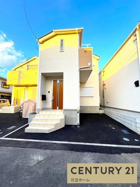 �_�ސ쌧���l�s��q���q8���ڂ̐V�z��ˌ��Ă̑O�ʓ��H�܂ތ��n�ʐ^