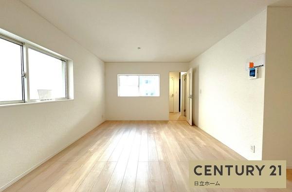 �_�ސ쌧���l�s��q���q8���ڂ̐V�z��ˌ��Ẵ��r���O