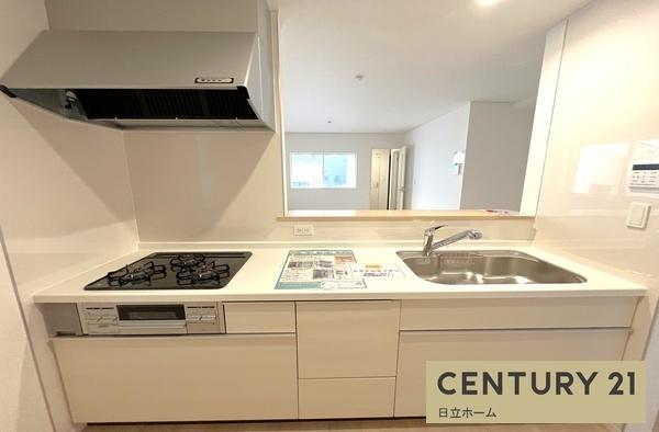 �_�ސ쌧���l�s��q���q8���ڂ̐V�z��ˌ��ẴL�b�`��