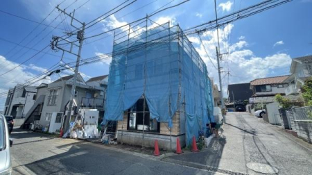 �_�ސ쌧���s������Е�1���ڂ̐V�z��ˌ��Ă̌��n�O�ώʐ^