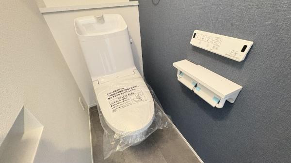 �_�ސ쌧���s������쐶�c6���ڂ̐V�z��ˌ��Ẵg�C��