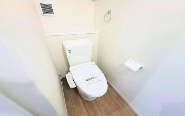 �_�ސ쌧���l�s���J�扺���J3���ڂ̐V�z��ˌ��Ẵg�C��