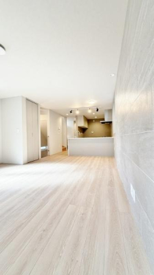 �_�ސ쌧���l�s�_�ސ��ؒ��̐V�z��ˌ��Ẵ��r���O