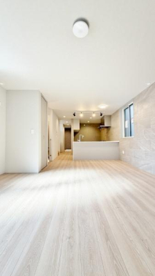 �_�ސ쌧���l�s�_�ސ��ؒ��̐V�z��ˌ��Ẵ��r���O