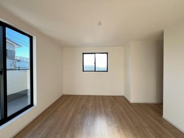 �_�ސ쌧���l�s�_�ސ��O�����̐V�z��ˌ��Ă̐Q��