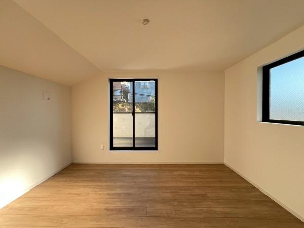 �_�ސ쌧���l�s�_�ސ��O�����̐V�z��ˌ��Ă̗m��