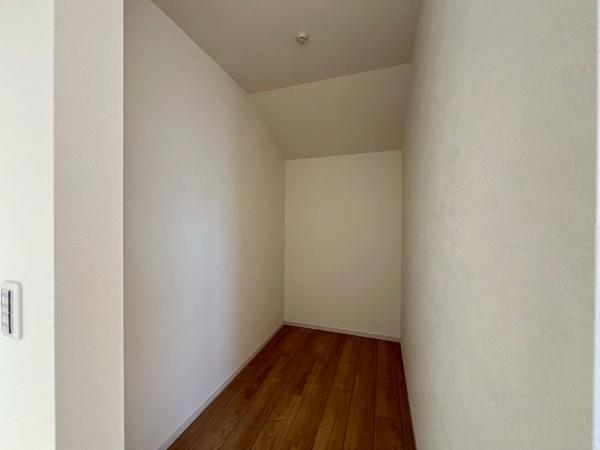 �_�ސ쌧���l�s�_�ސ��O�����̐V�z��ˌ��Ă̎��[