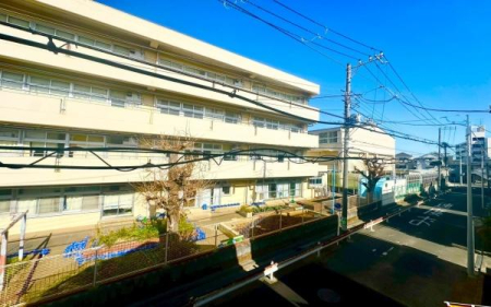 �_�ސ쌧���l�s��q��v�ؒ��̐V�z��ˌ��Ă̏Z�˂���̒��]�ʐ^