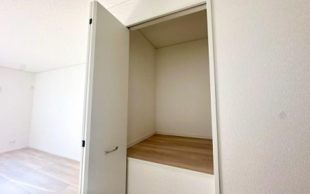 �_�ސ쌧���l�s��q��v�ؒ��̐V�z��ˌ��Ă̎��[