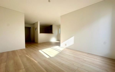 �_�ސ쌧���l�s��q��v�ؒ��̐V�z��ˌ��Ẵ��r���O