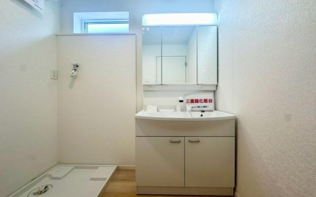 �_�ސ쌧���l�s��q��v�ؒ��̐V�z��ˌ��Ă̐��ʑ�E���ʏ�