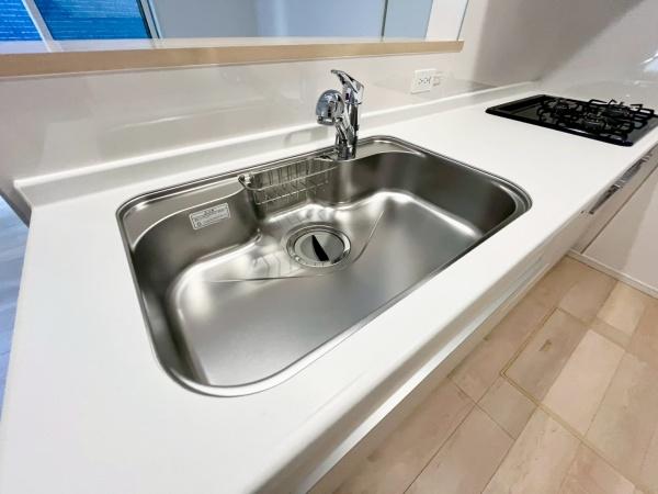 �_�ސ쌧���l�s��q��v�ؒ��̐V�z��ˌ��ẴL�b�`��