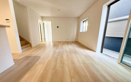 �_�ސ쌧���l�s��q��v�ؒ��̐V�z��ˌ��Ẵ��r���O