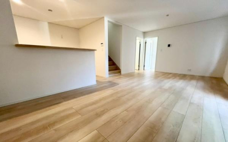 �_�ސ쌧���l�s��q��v�ؒ��̐V�z��ˌ��Ẵ��r���O