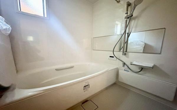 �_�ސ쌧���l�s�`���`��1���ڂ̐V�z��ˌ��Ă̗���