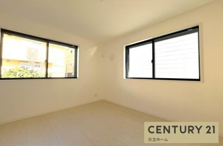 �_�ސ쌧���l�s�`�k��V�g�c��1���ڂ̐V�z��ˌ��Ă̎q������