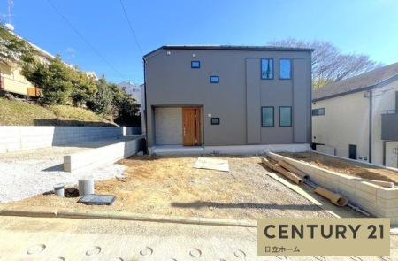 �_�ސ쌧���l�s�`�k��V�g�c��1���ڂ̐V�z��ˌ��Ă̒��ԏ�