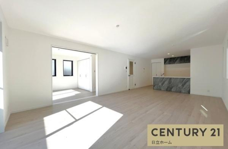 �_�ސ쌧���l�s�`�k��V�g�c��1���ڂ̐V�z��ˌ��Ẵ��r���O