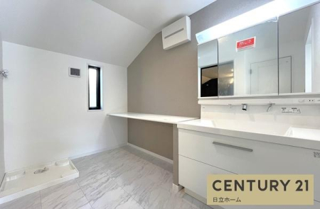 �_�ސ쌧���l�s�`�k��V�g�c��1���ڂ̐V�z��ˌ��Ă̐��ʑ�E���ʏ�