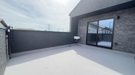 �_�ސ쌧����s�����k2���ڂ̐V�z��ˌ��Ẵo���R�j�[