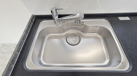 �_�ސ쌧����s�����k2���ڂ̐V�z��ˌ��ẴL�b�`��