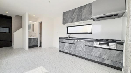 �_�ސ쌧����s�����k2���ڂ̐V�z��ˌ��ẴL�b�`��