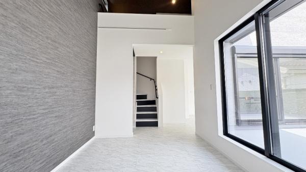 �_�ސ쌧����s�����k2���ڂ̐V�z��ˌ��Ẵ��r���O