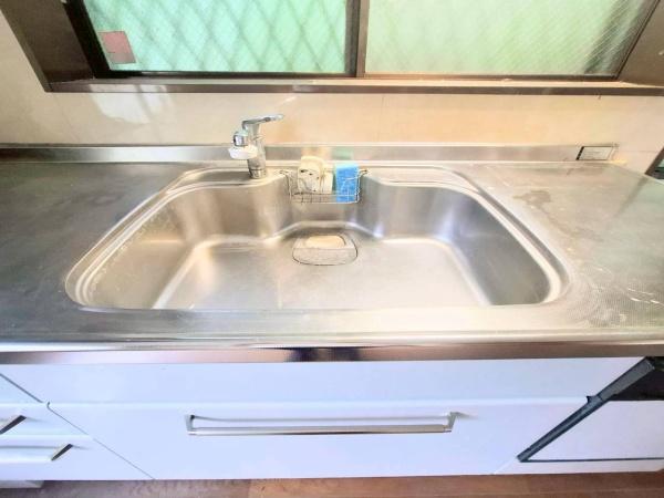 �_�ސ쌧���q�s��m��2���ڂ̒��È�ˌ��ẴL�b�`��