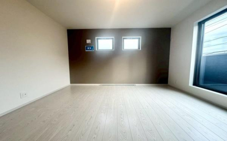 �_�ސ쌧���l�s����捂�M��2���ڂ̐V�z��ˌ��Ă̐Q��