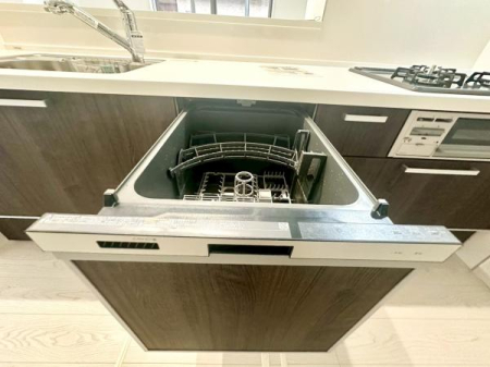 �_�ސ쌧���l�s����捂�M��2���ڂ̐V�z��ˌ��ẴL�b�`��