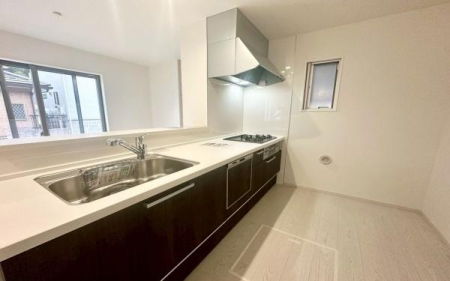 �_�ސ쌧���l�s����捂�M��2���ڂ̐V�z��ˌ��ẴL�b�`��