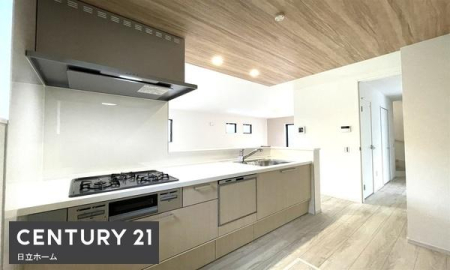 �_�ސ쌧���l�s�˒ˋ於�����̐V�z��ˌ��ẴL�b�`��