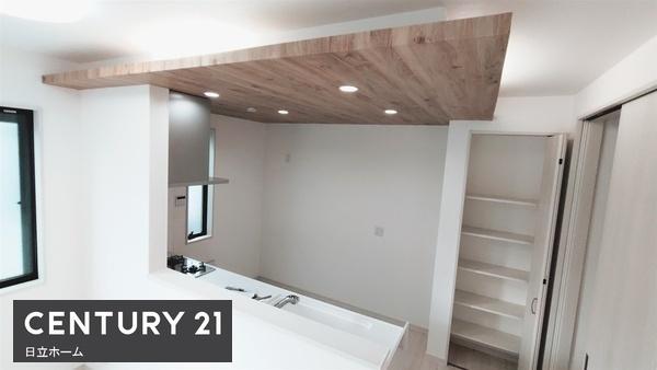 �_�ސ쌧���l�s�������򒬂̐V�z��ˌ��ẴL�b�`��