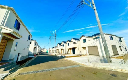 �_�ސ쌧���s�{�O�擌�L�n4���ڂ̐V�z��ˌ��Ă̌��n�O�ώʐ^