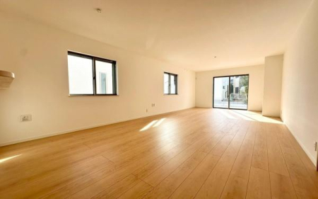 �_�ސ쌧���s�{�O�擌�L�n4���ڂ̐V�z��ˌ��Ẵ��r���O