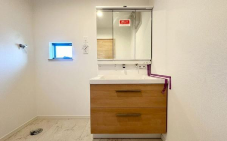 �_�ސ쌧���s�{�O�擌�L�n4���ڂ̐V�z��ˌ��Ă̐��ʑ�E���ʏ�