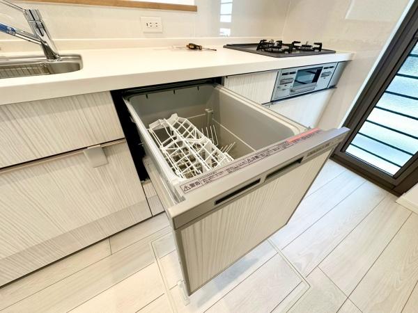 �_�ސ쌧���s�{�O�擌�L�n4���ڂ̐V�z��ˌ��ẴL�b�`��