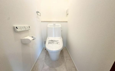 �_�ސ쌧���s�{�O�擌�L�n4���ڂ̐V�z��ˌ��Ẵg�C��