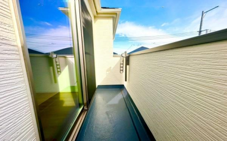 �_�ސ쌧���s�{�O�擌�L�n4���ڂ̐V�z��ˌ��Ẵo���R�j�[