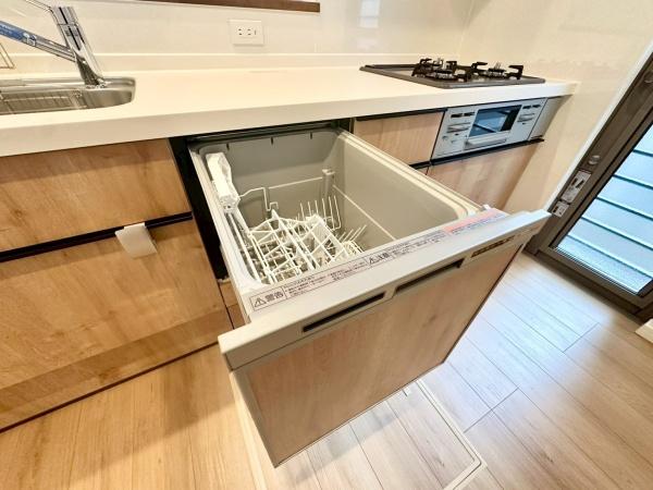 �_�ސ쌧���s�{�O�擌�L�n4���ڂ̐V�z��ˌ��ẴL�b�`��