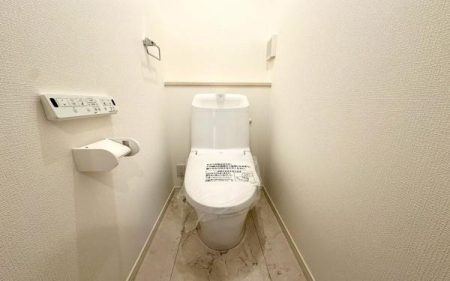 �_�ސ쌧���s�{�O�擌�L�n4���ڂ̐V�z��ˌ��Ẵg�C��