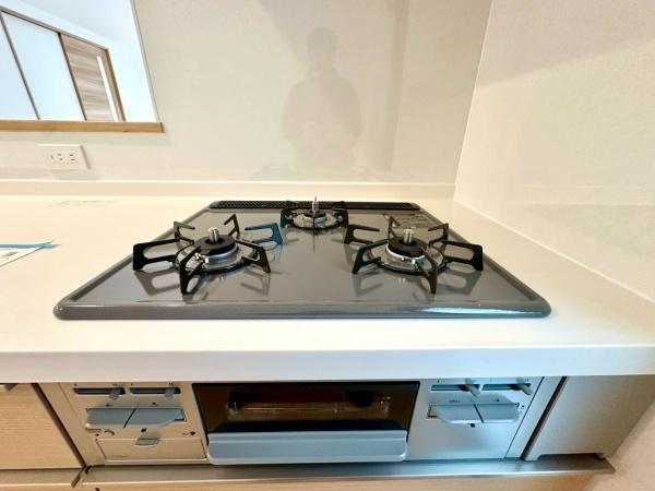 �_�ސ쌧���s�{�O�擌�L�n4���ڂ̐V�z��ˌ��ẴL�b�`��