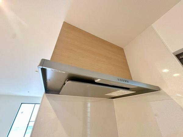 �_�ސ쌧���s�{�O�擌�L�n4���ڂ̐V�z��ˌ��ẴL�b�`��