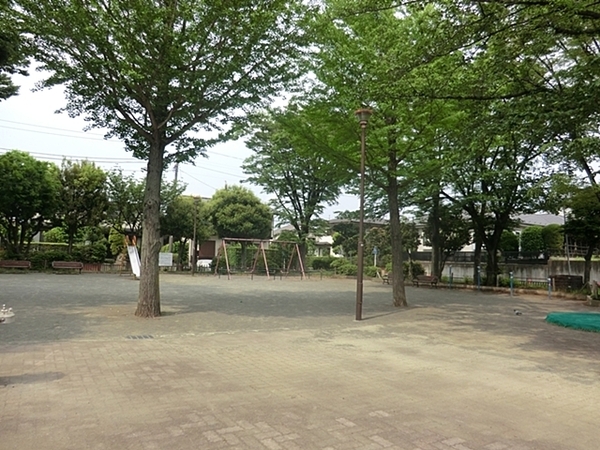 �_�ސ쌧���l�s�ۓy�P�J���Ց�̒��Ã}���V�����̎��ӊ�