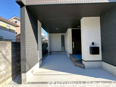 �_�ސ쌧���q�s��D4���ڂ̐V�z��ˌ��Ă̒��ԏ�