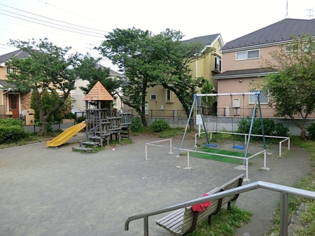 �_�ސ쌧���l�s����{�q�΃P�u�̓y�n�̎��ӊ�