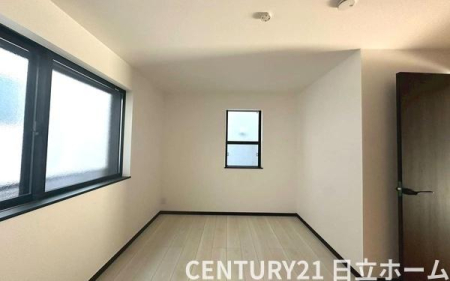 �_�ސ쌧���q�s��D4���ڂ̐V�z��ˌ��Ă̐Q��