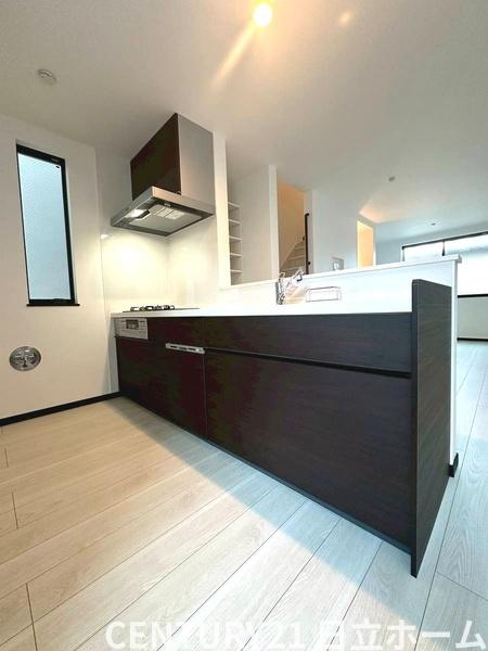 �_�ސ쌧���q�s��D4���ڂ̐V�z��ˌ��ẴL�b�`��